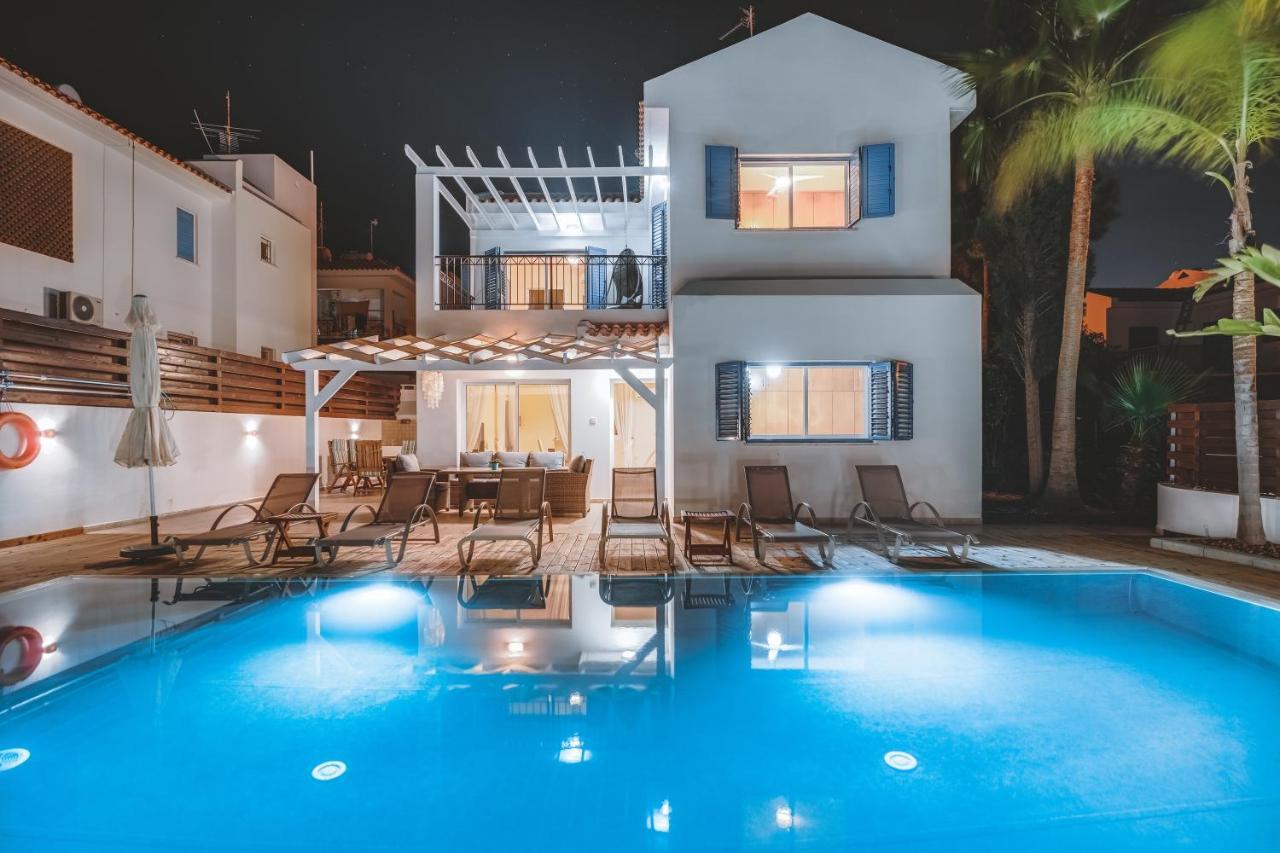 פאראלימני Amphitrite Villa מראה חיצוני תמונה