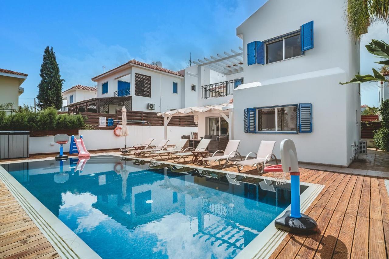 פאראלימני Amphitrite Villa מראה חיצוני תמונה