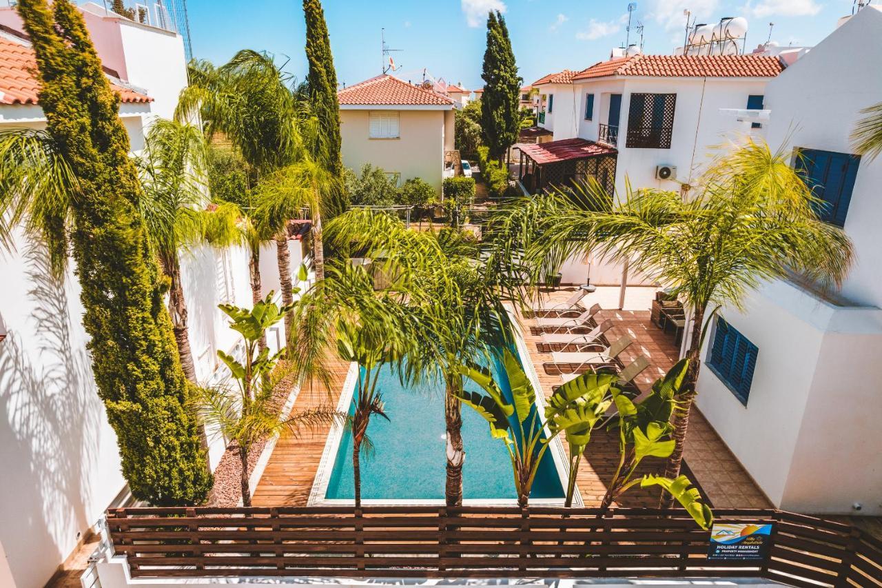 פאראלימני Amphitrite Villa מראה חיצוני תמונה